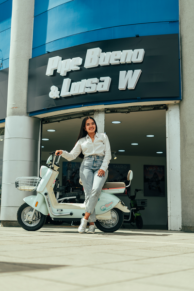 BOGOTA - LUISA Y PIPE